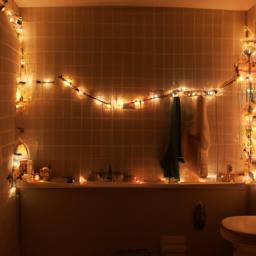 Create a cozy and inviting atmosphere in your bathroom with Christmas string lights.