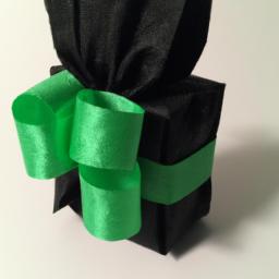 Send your guests home with a fun and unique Minecraft-themed party favor!